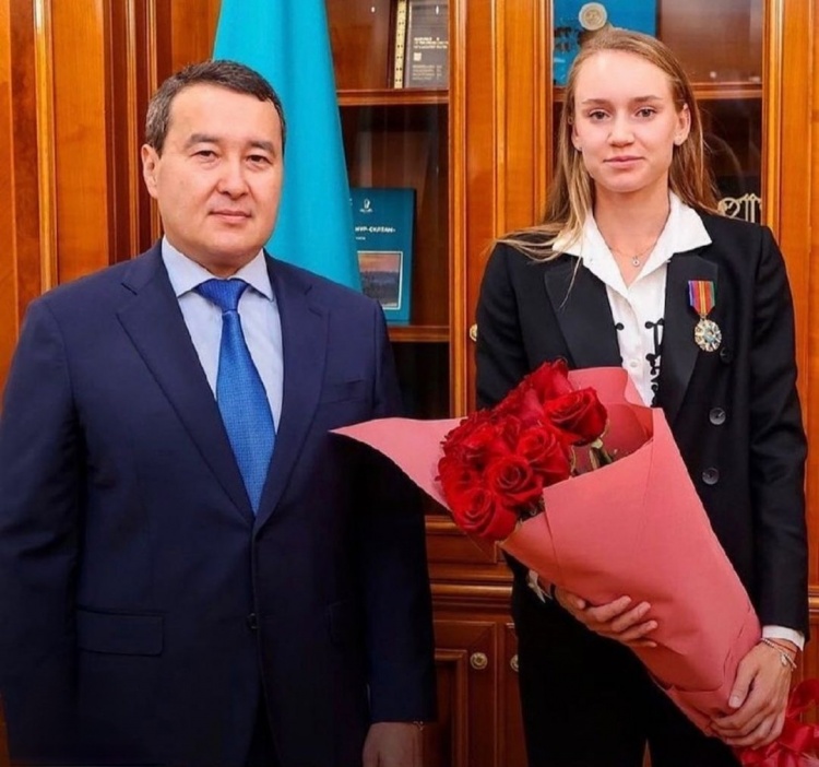 球迷担忧 球迷担忧