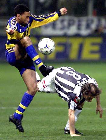 顶级扣篮往 顶级扣篮往